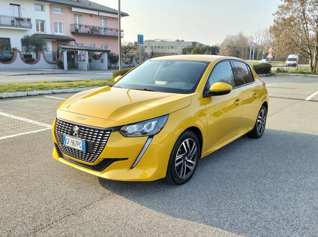 Peugeot 208 PureTech 100 Stop&Start 5P*Navi*Camera