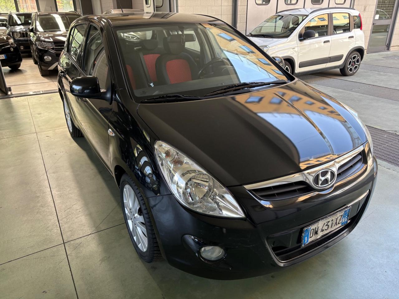 Hyundai i20 1.4 5p. Premium