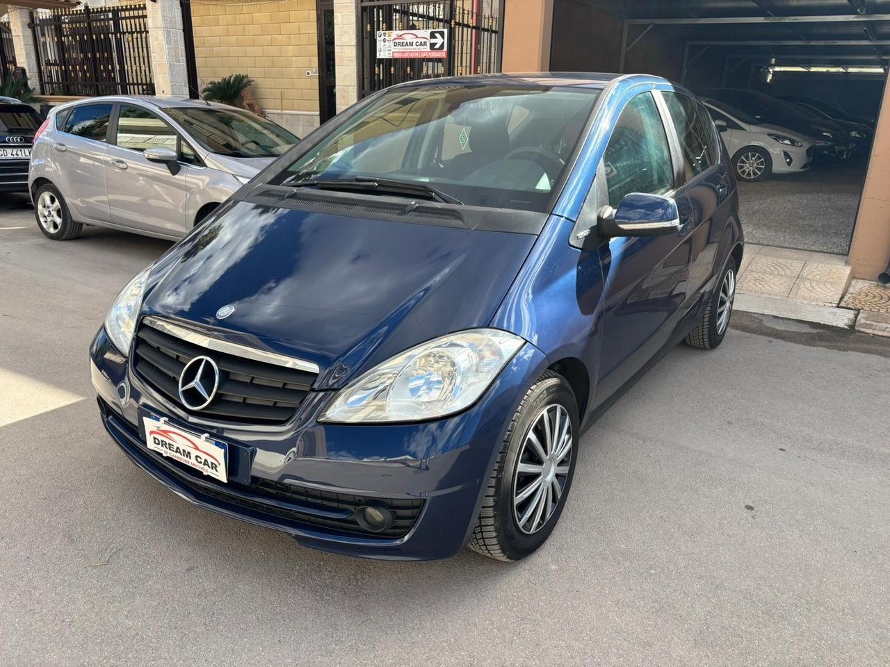 Mercedes-benz A 160 CDI BlueEFFICIENCY Avantgarde