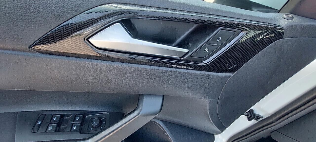 TAIGO 1,0 BENZINA LIFE 110 CV STRAFULL OPTIONAL NAVI RETROCAMERA TELEFONO, PROMO