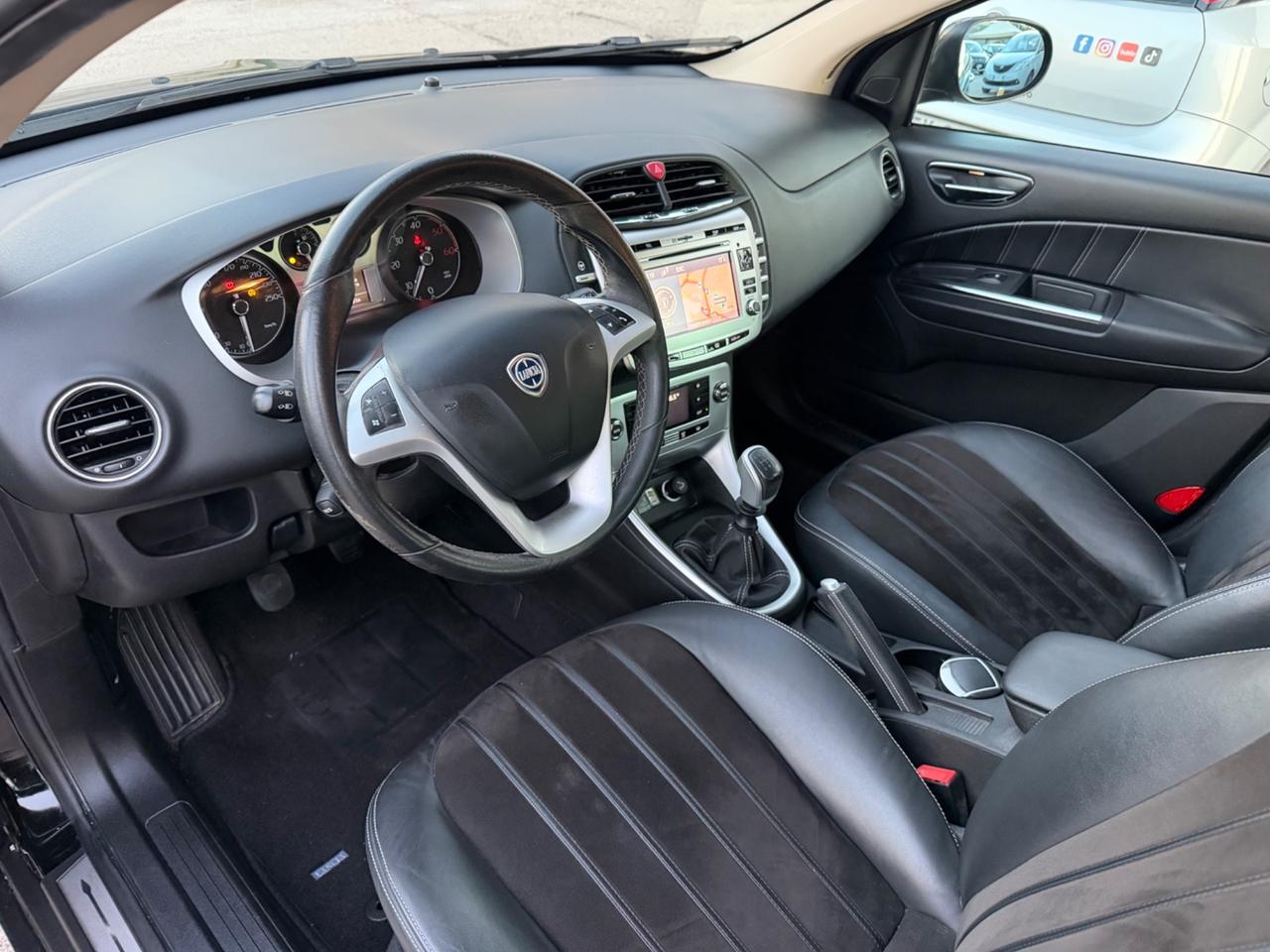 Lancia Delta 1.6 MJT 120 cv Platino 2010 Navig