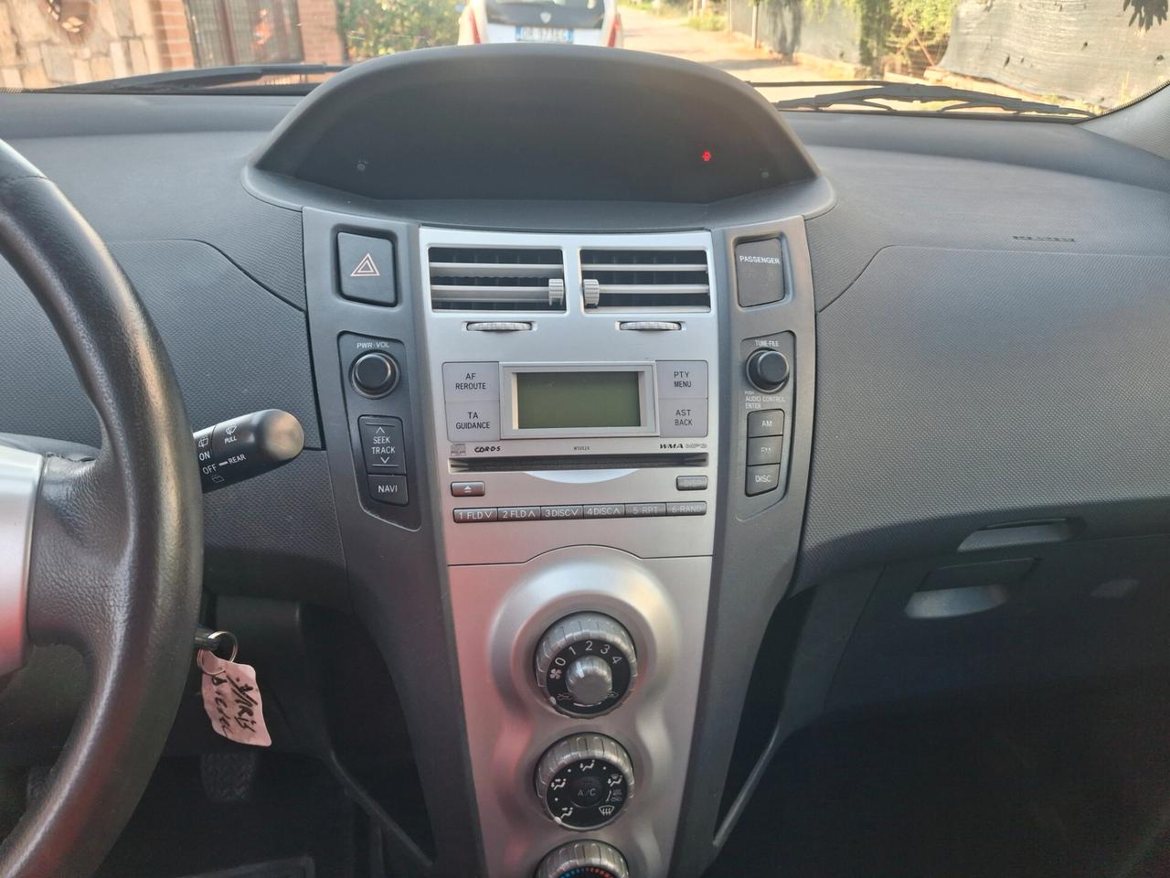 Toyota Yaris 1.4 D-4D 5 porte neopatentati