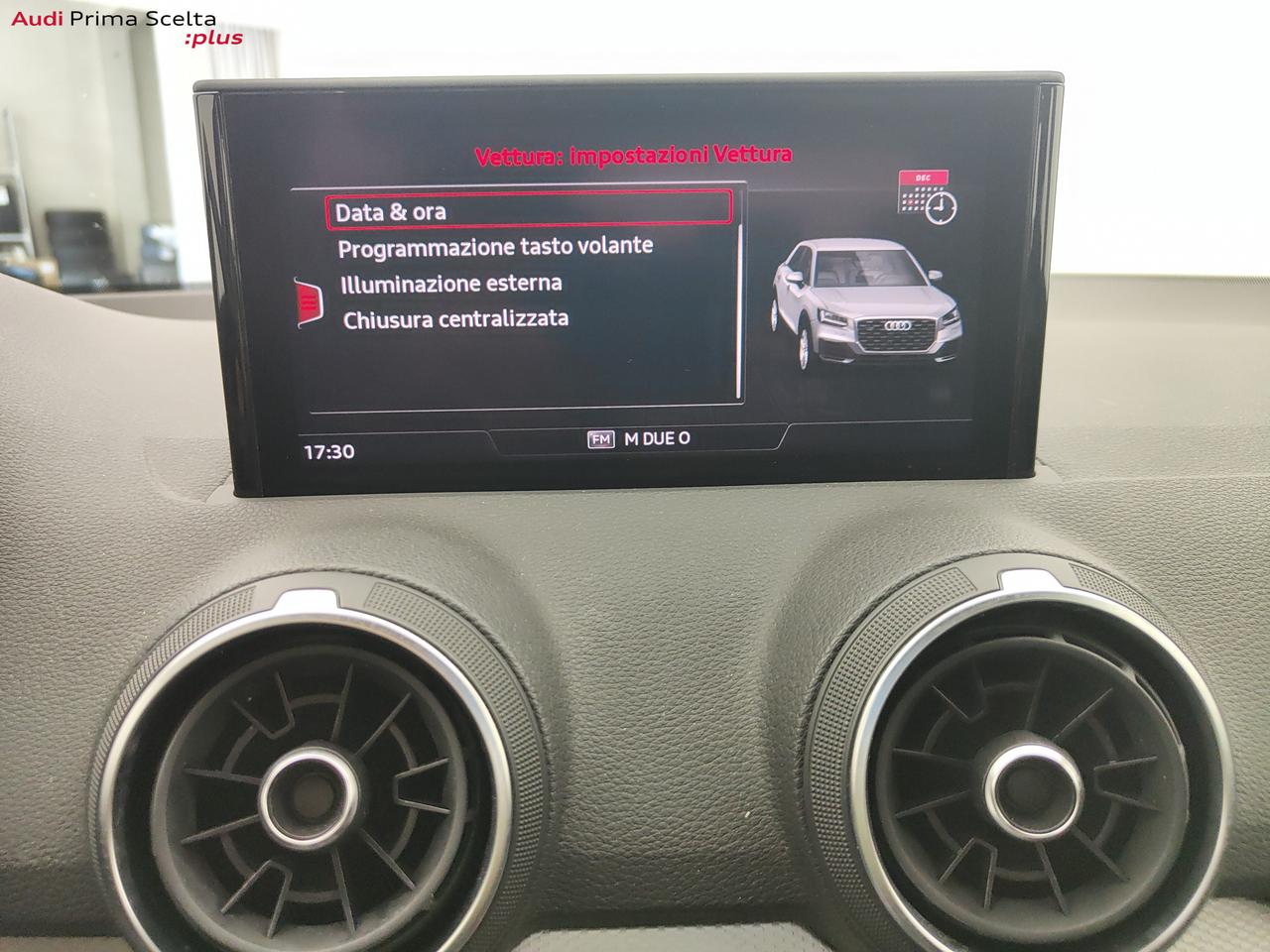 AUDI Q2 - Q2 35 TFSI S tronic Business