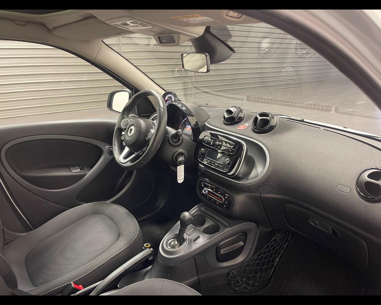 SMART FORFOUR 1.0 TWINAMIC PASSION