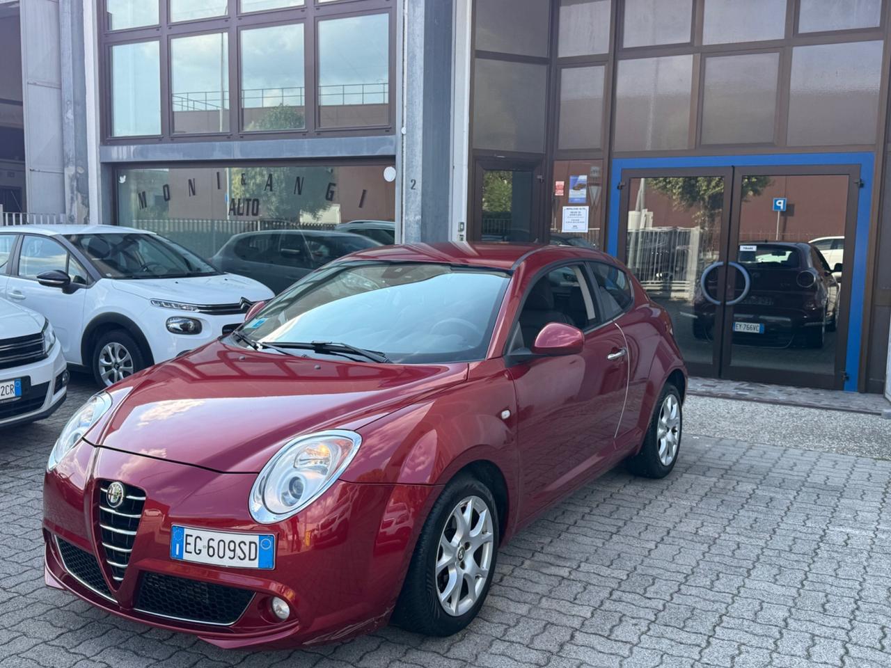 Alfa Romeo MiTo 1.6 JTDm-2 S&S Distinctive Sport Pack