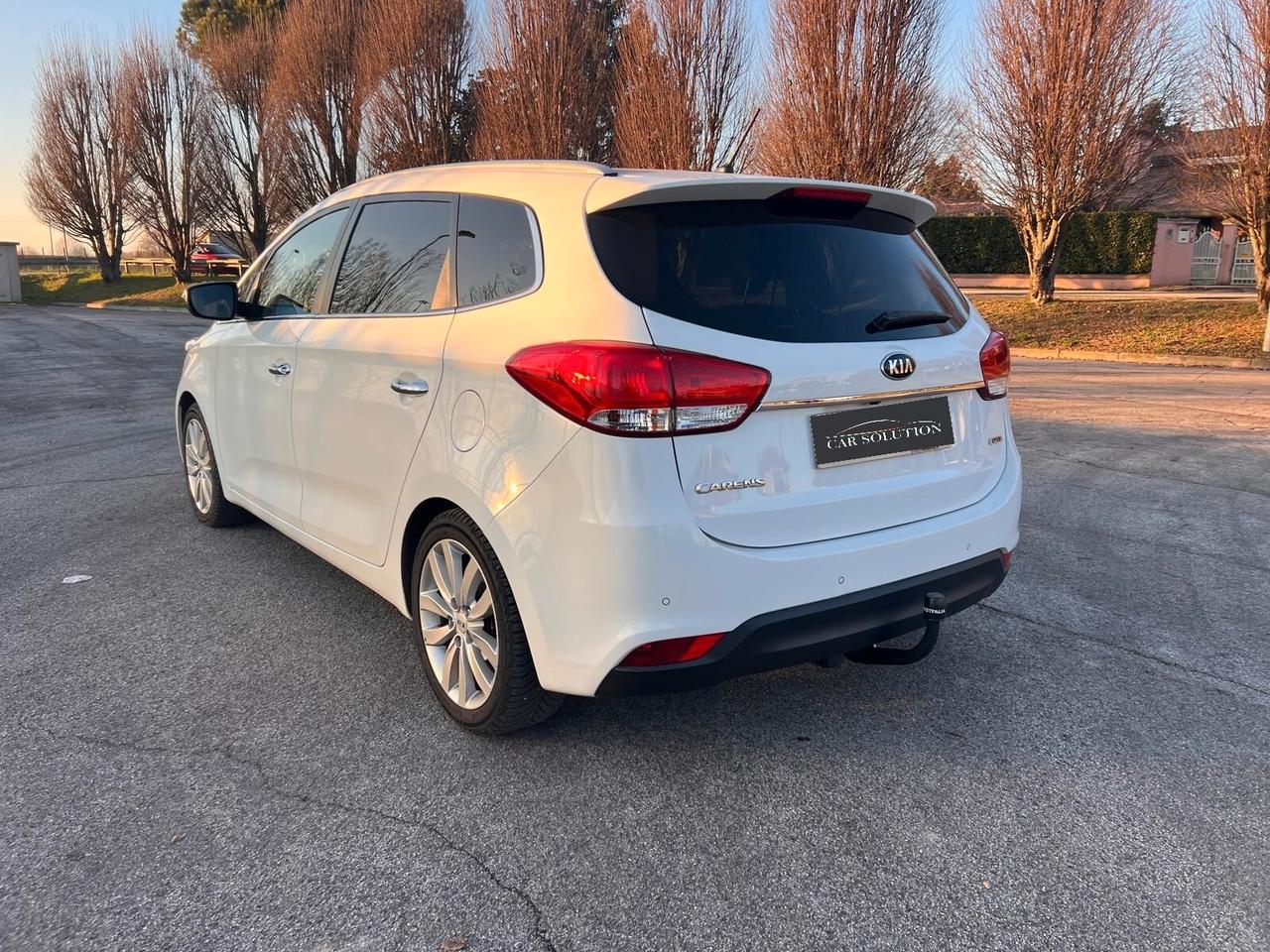 Kia Carens 1.7crdi 115cv GANCIO TRAINO-OK NEOPATENTATI