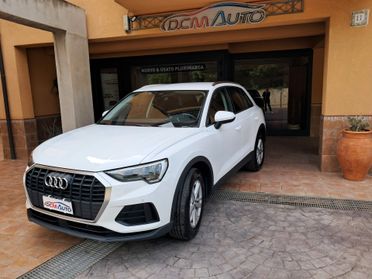 Audi Q3 35 TDI S tronic Business