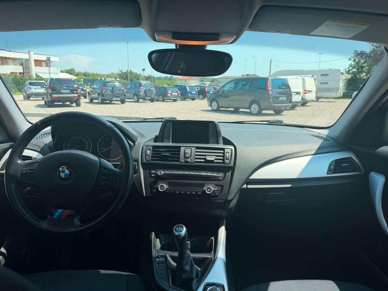 Bmw 118 118d 5p. Urban