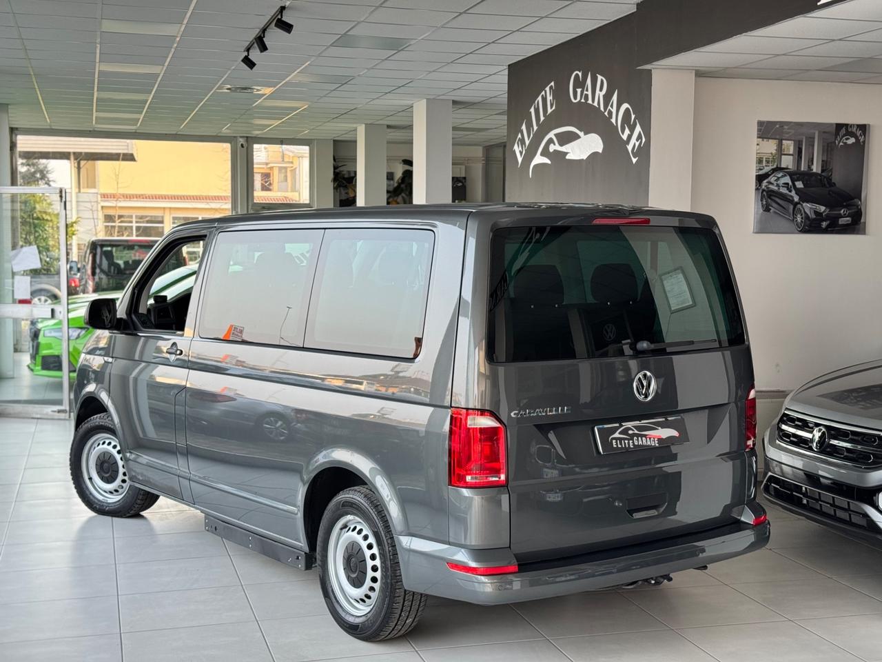 Volkswagen Caravelle 2.0 TDI 150CV 8P 13.000