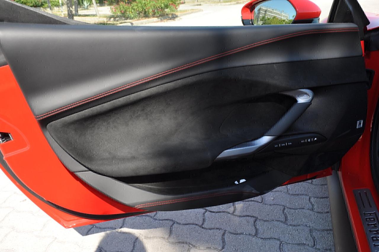 Ferrari 296 GTB Pronta Consegna