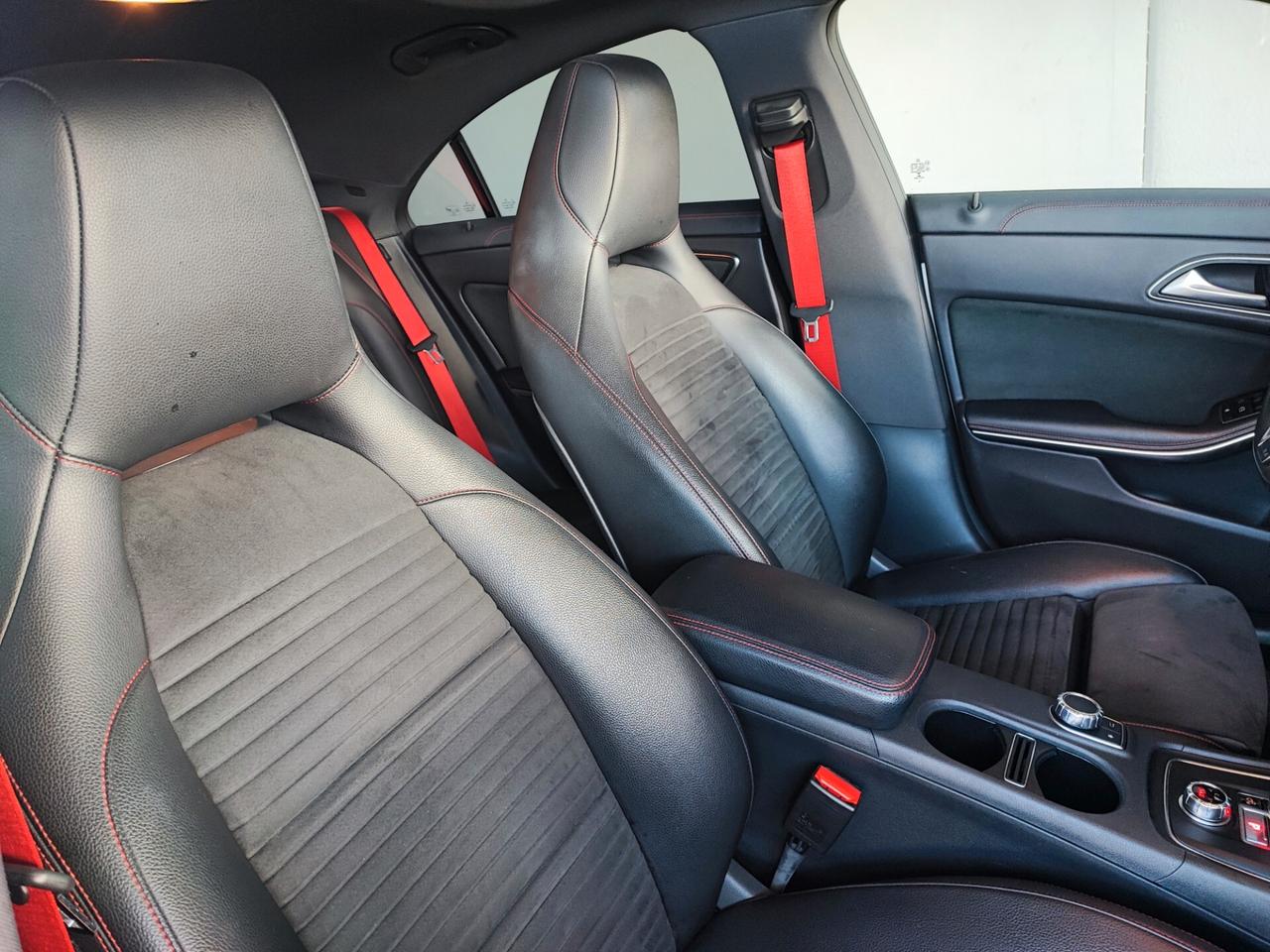 Mercedes-benz CLA 45 AMG 4Matic FULL+++