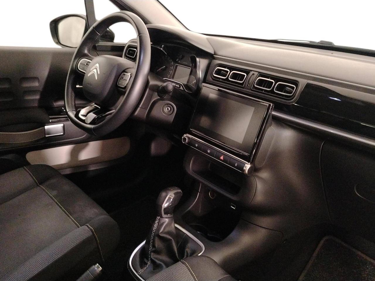 Citroen C3 1.2 puretech Shine 83cv