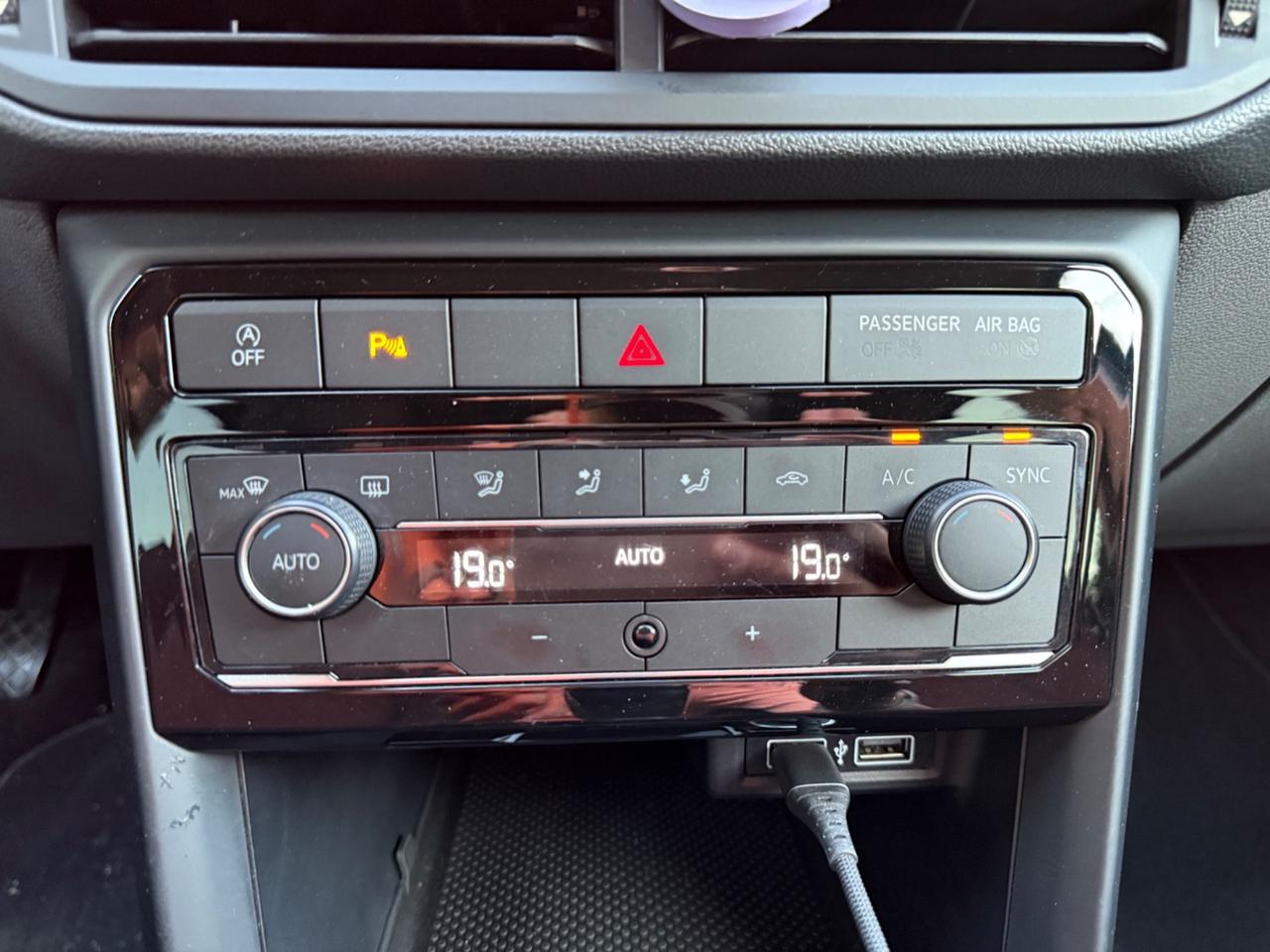 Volkswagen T-Cross 1.6 TDI SCR Style BMT