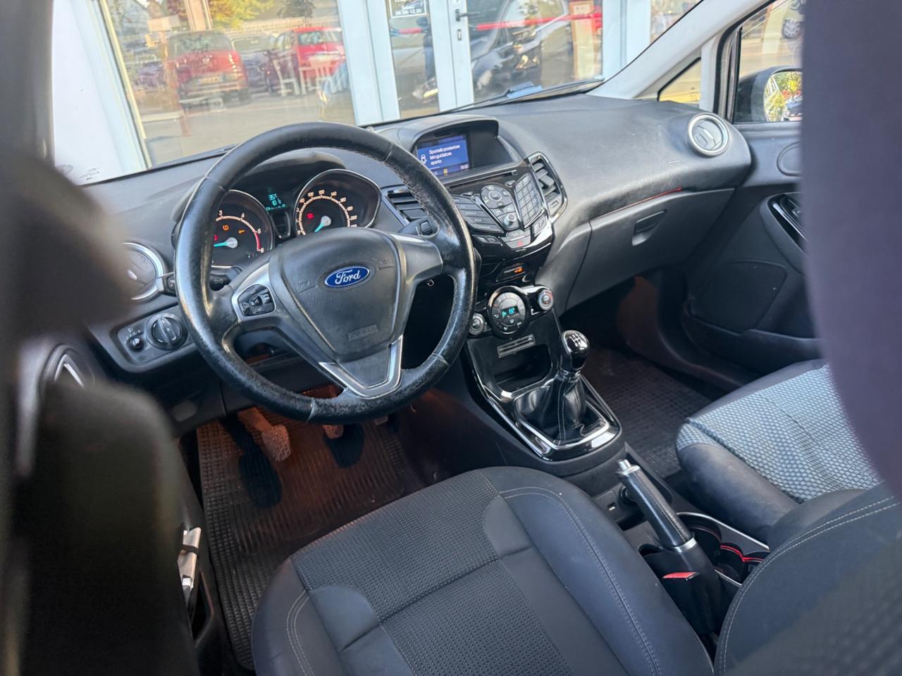 Ford Fiesta 1.5 TDCi 95CV 5 porte Black& White Edition