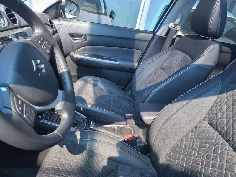Suzuki Vitara II 2024 1.5h 140v Starview 4wd allgrip at