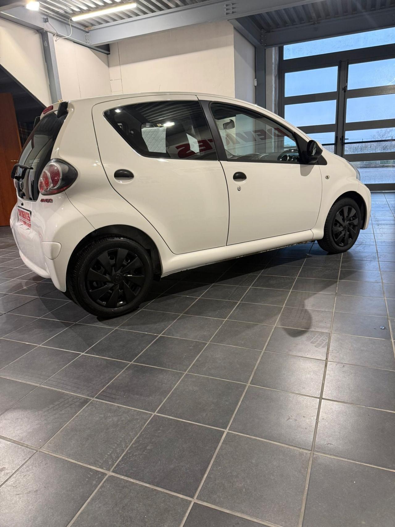 Toyota Aygo - PERMUTO