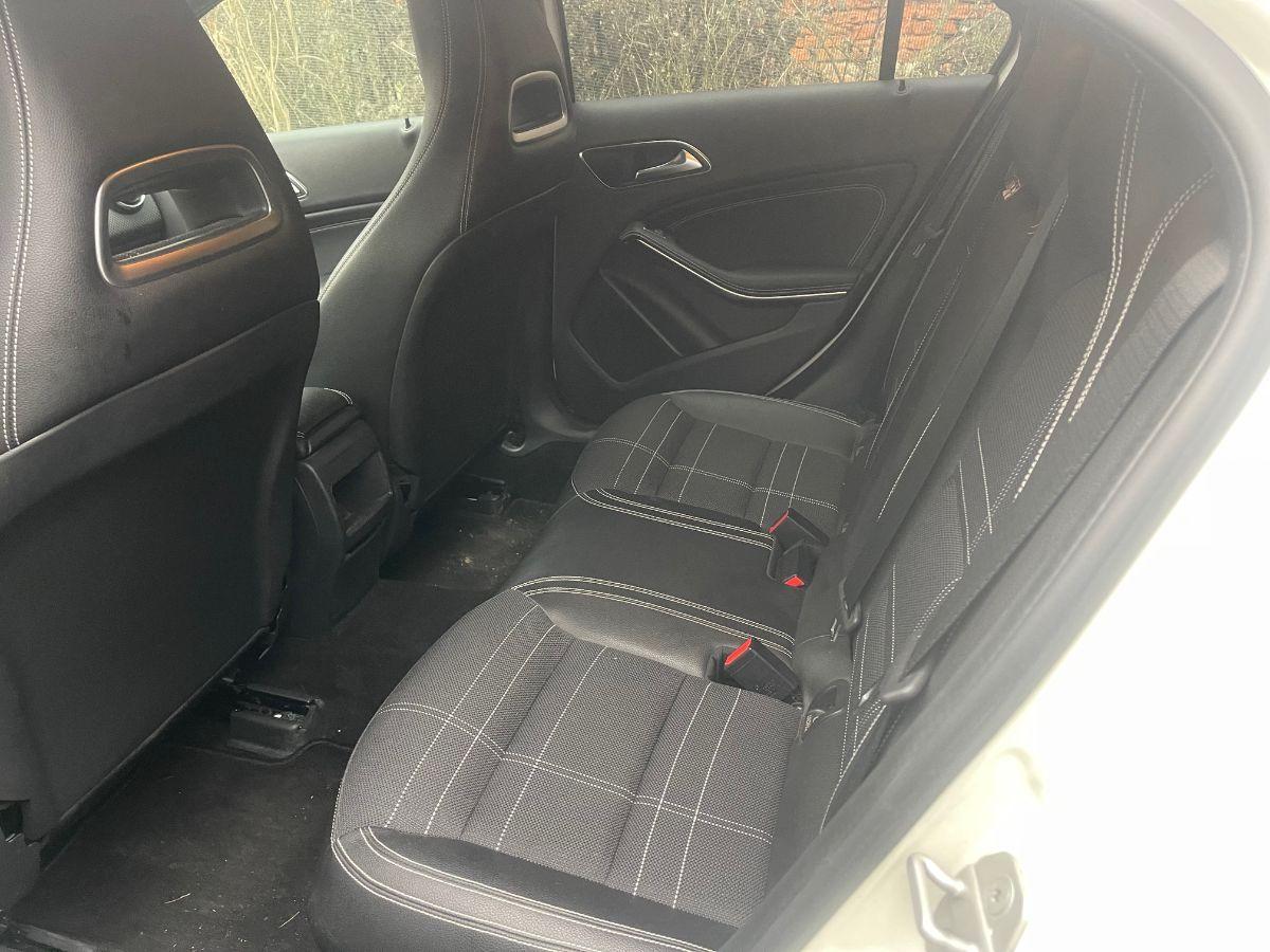 MERCEDES - Classe A - A 180 d Premium