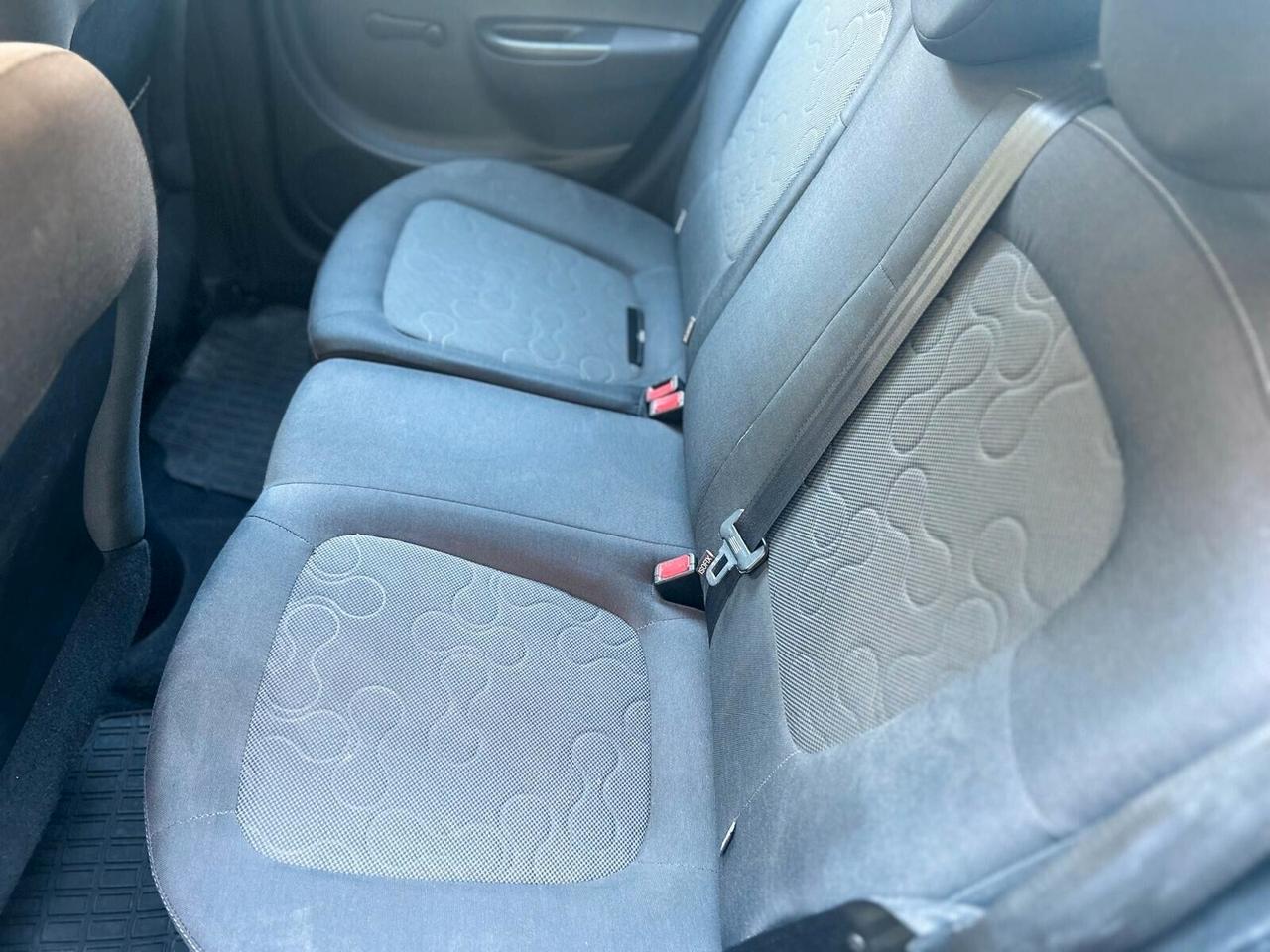 Hyundai i20 1.2 MPI MT Connectline