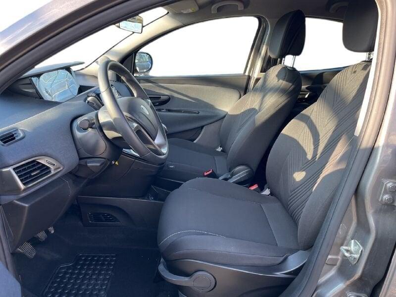 Lancia Ypsilon III 2021 1.0 firefly hybrid Gold s&s 70cv