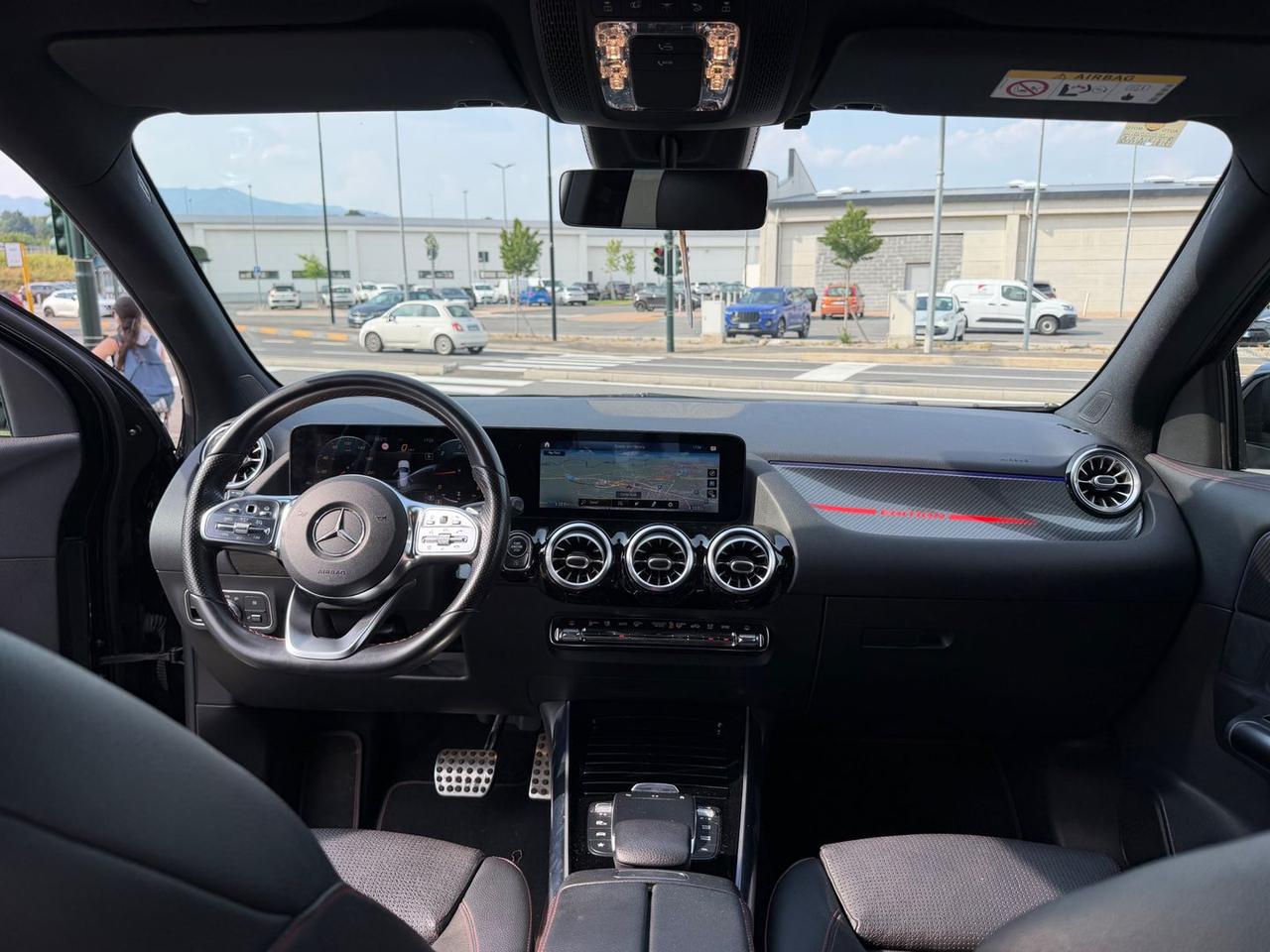 Mercedes-Benz GLA 200 D Premium Red Edition #11451