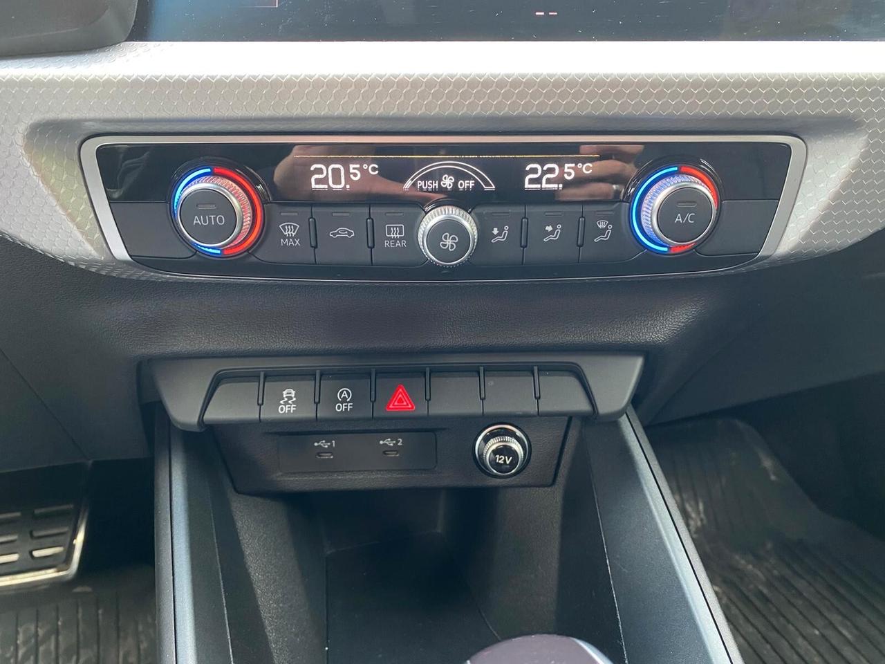 Audi A1 SPB 30 TFSI S Line Stronic Identity Black