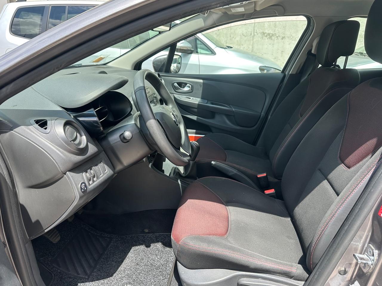 Renault Clio 1.2 75CV GPL 5 porte