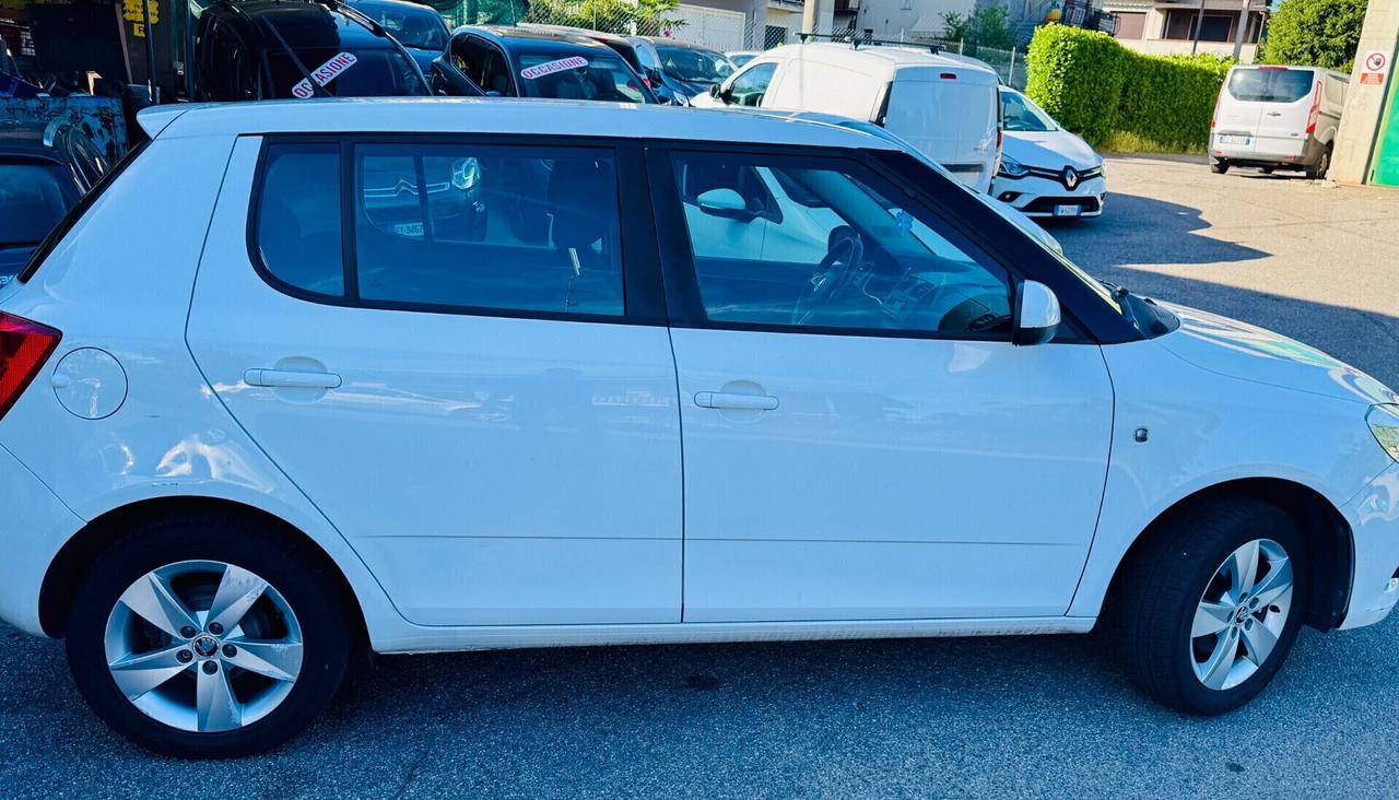Skoda Fabia 1.2 12V 70CV 5p. N1. 4 posti !!!!!!!