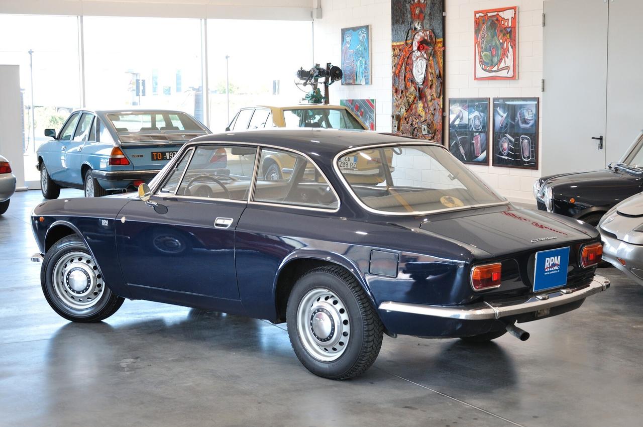 Alfa Romeo GT 1300 Junior ASI Oro conservata