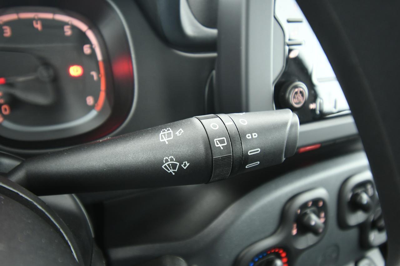 FIAT Panda 1.0 firefly hybrid s&s 70cv NEOPATENTATI+BLUETOOTH