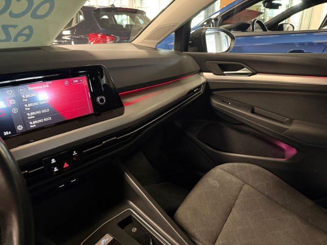 VOLKSWAGEN Golf Variant 1.5 TGI DSG Life