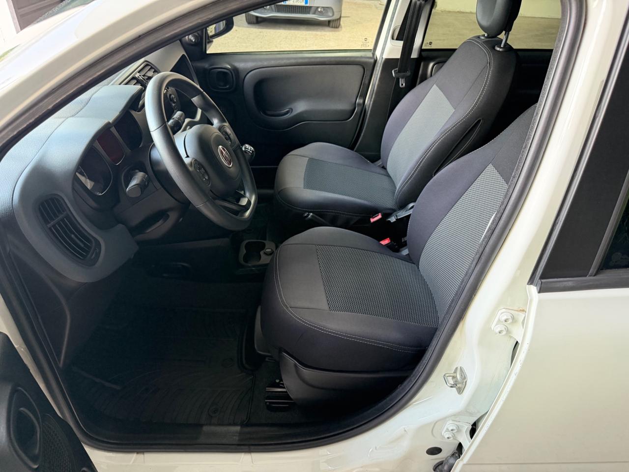Fiat Panda 1.2 Lounge 40 MILA KM