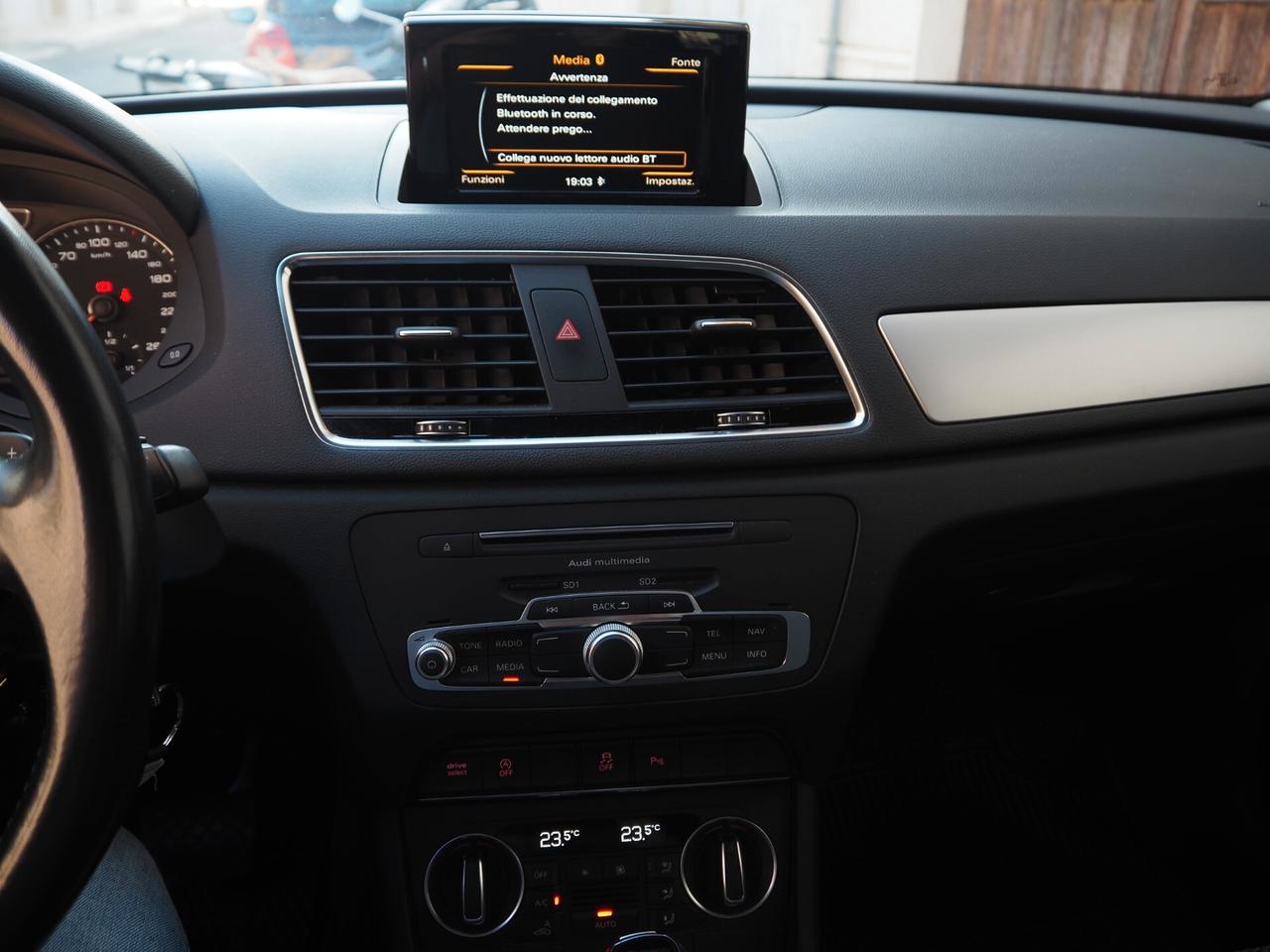 Audi Q3 2.0 TDI 120 CV S tronic Sport