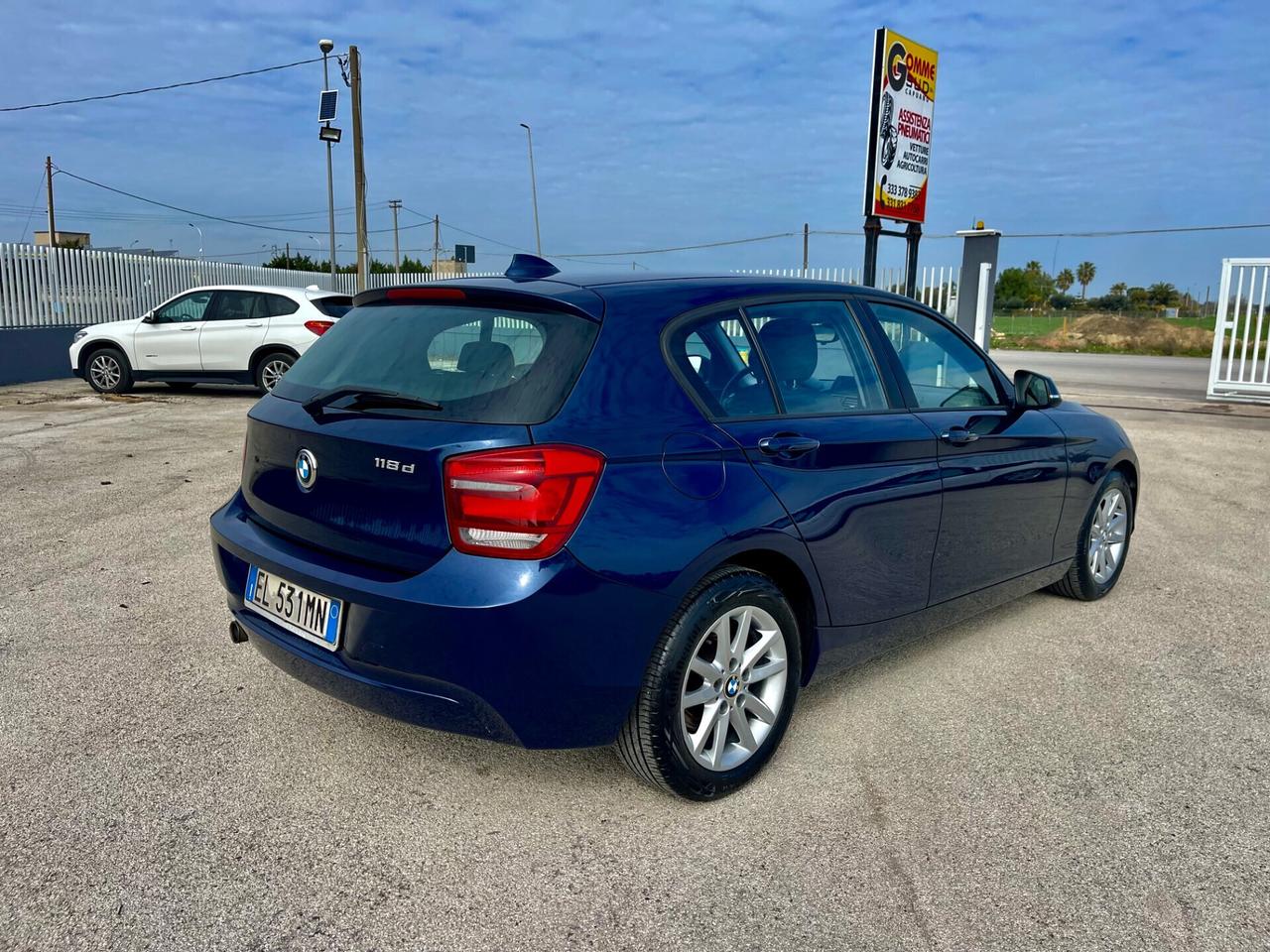 BMW 118 D 143CV MANUAL 115000KM PARI AL NUOVO