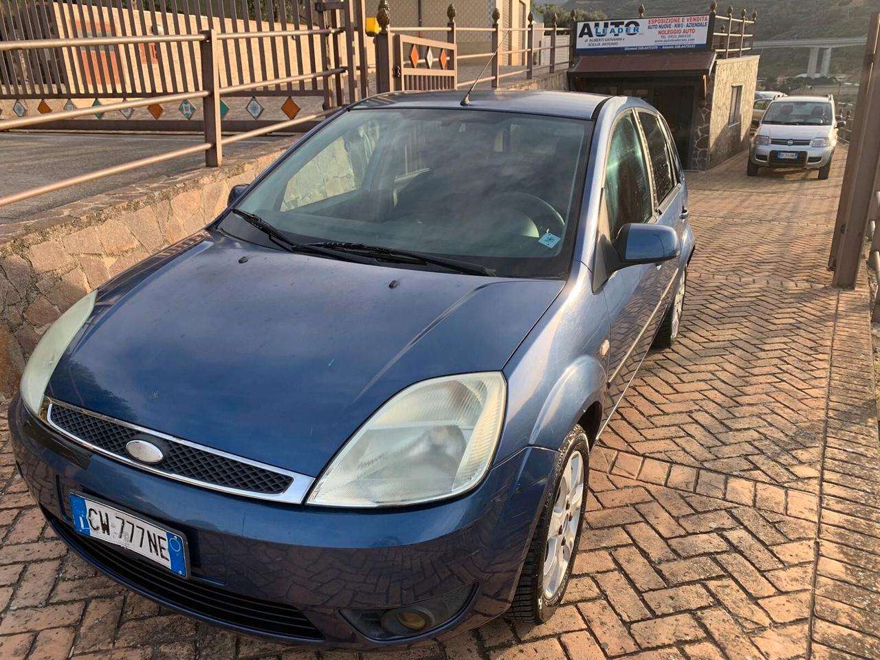 Ford Fiesta 1.6 TDCi 5p. Ghia