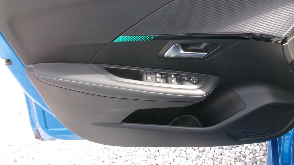 Peugeot 208 5 Porte 1.2 PureTech Allure Pack