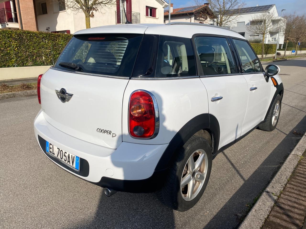 Mini Cooper D Countryman 2.0 Automatica