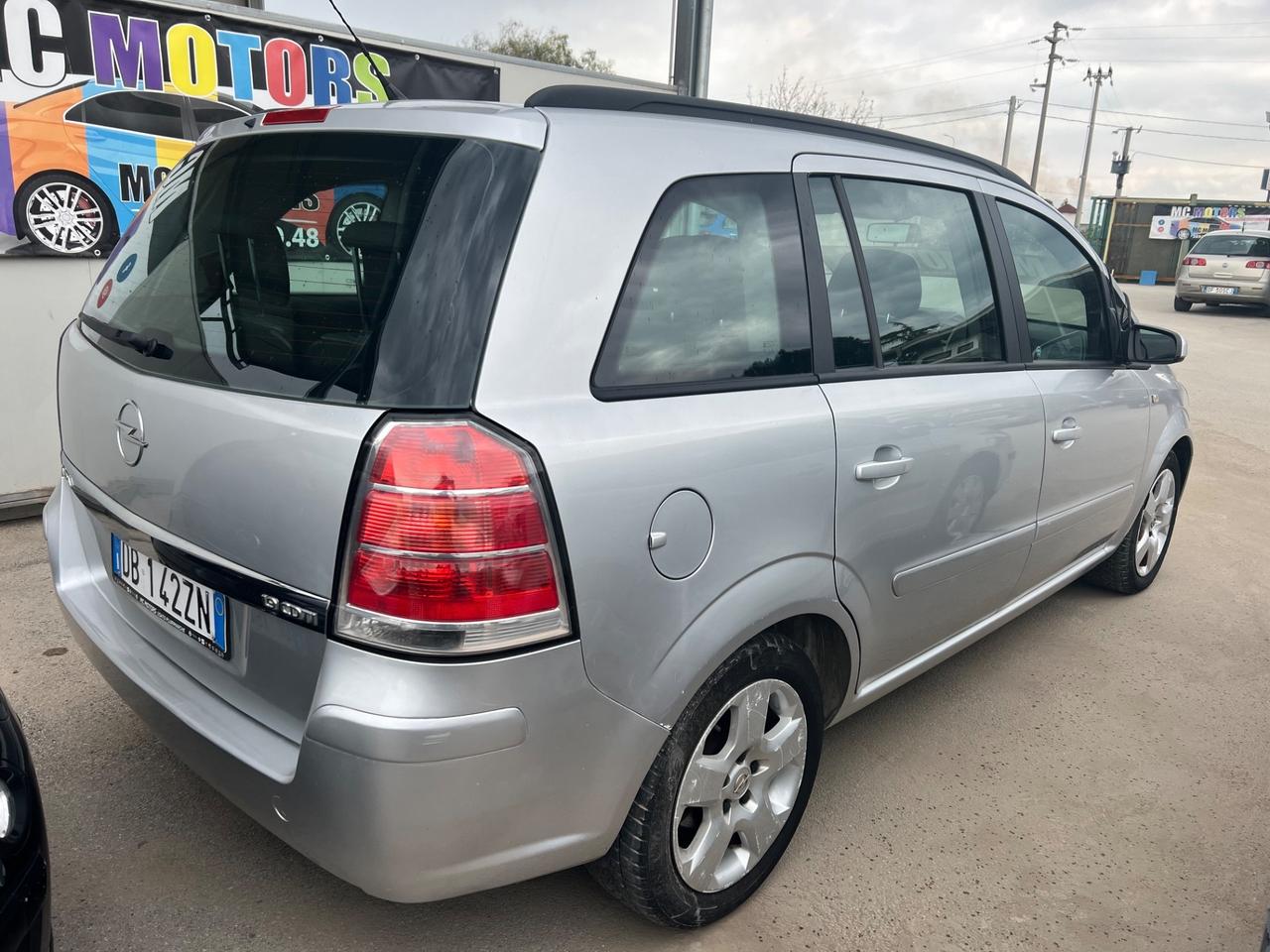 Opel Zafira 1.9 CDTI 120CV Enjoy