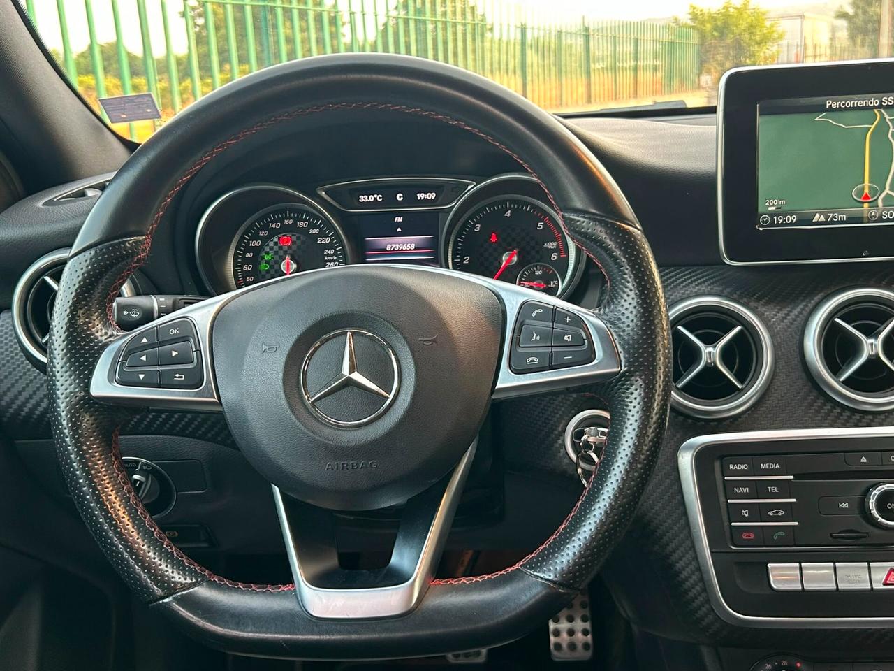 Mercedes-benz A 180 d Premium