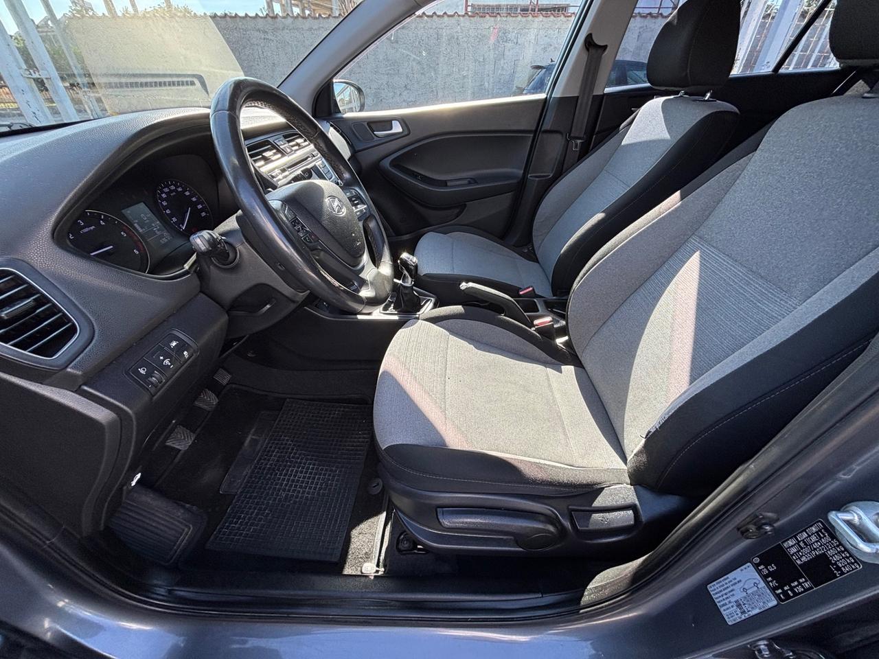 HYUNDAI I 20 1.1 CRDI FULL PERFETTA