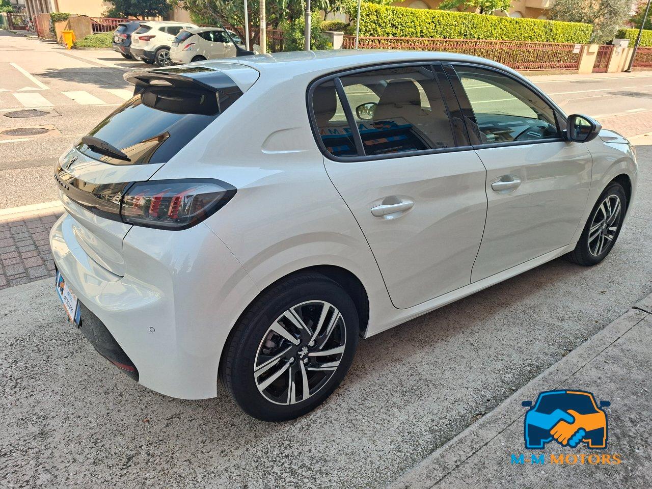 Peugeot 208 5 Porte 208 1.5 bluehdi Allure unico proprietario