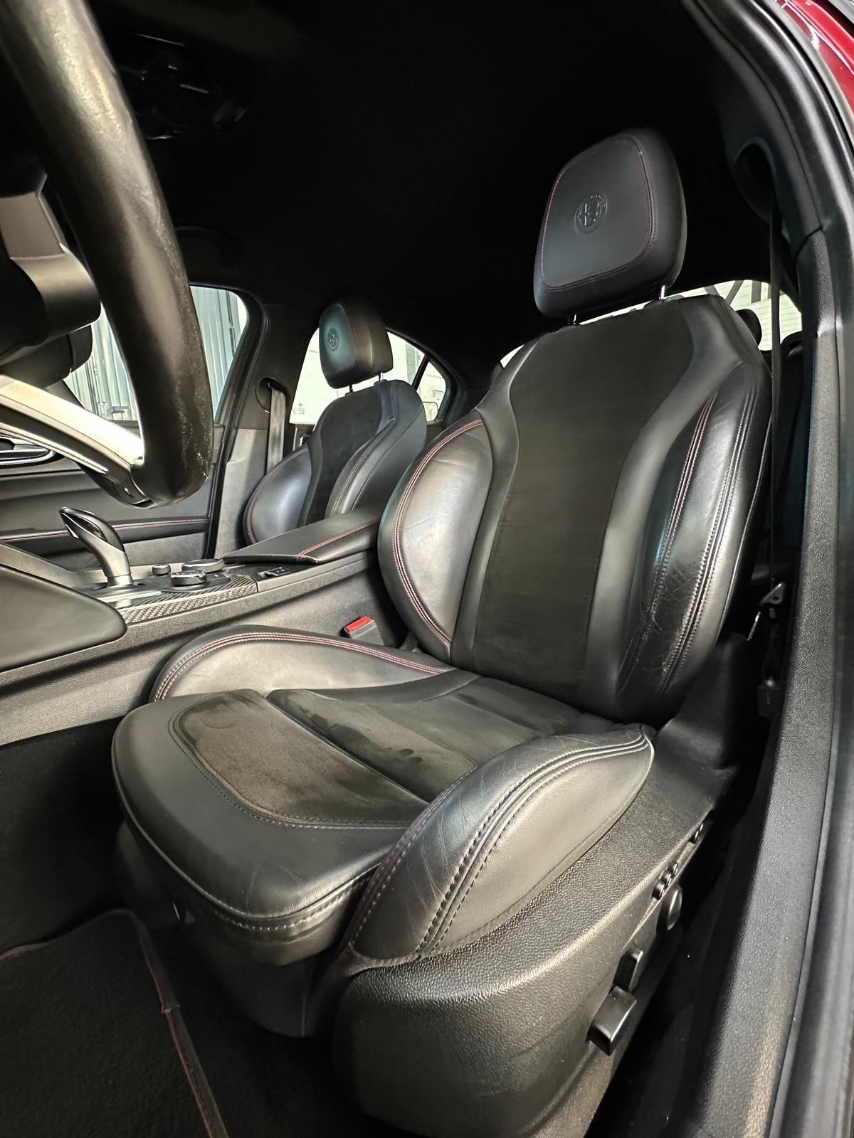 Alfa Romeo Giulia 2.9 V6 Bi-Turbo AT8 Quadrifoglio