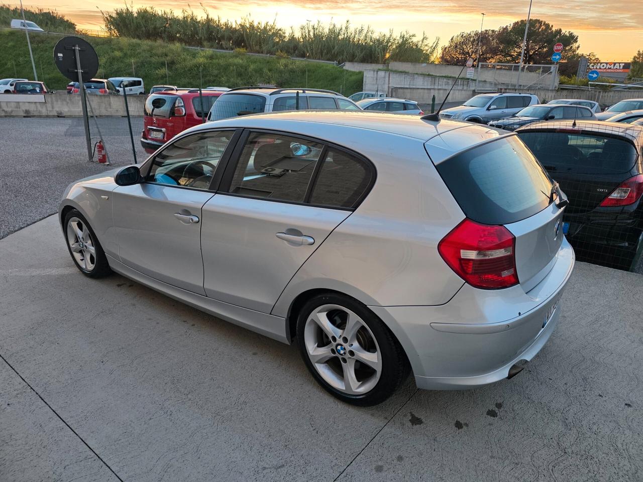 Bmw 118 118d cat 5 porte Futura DPF SOLO 130.000 KM