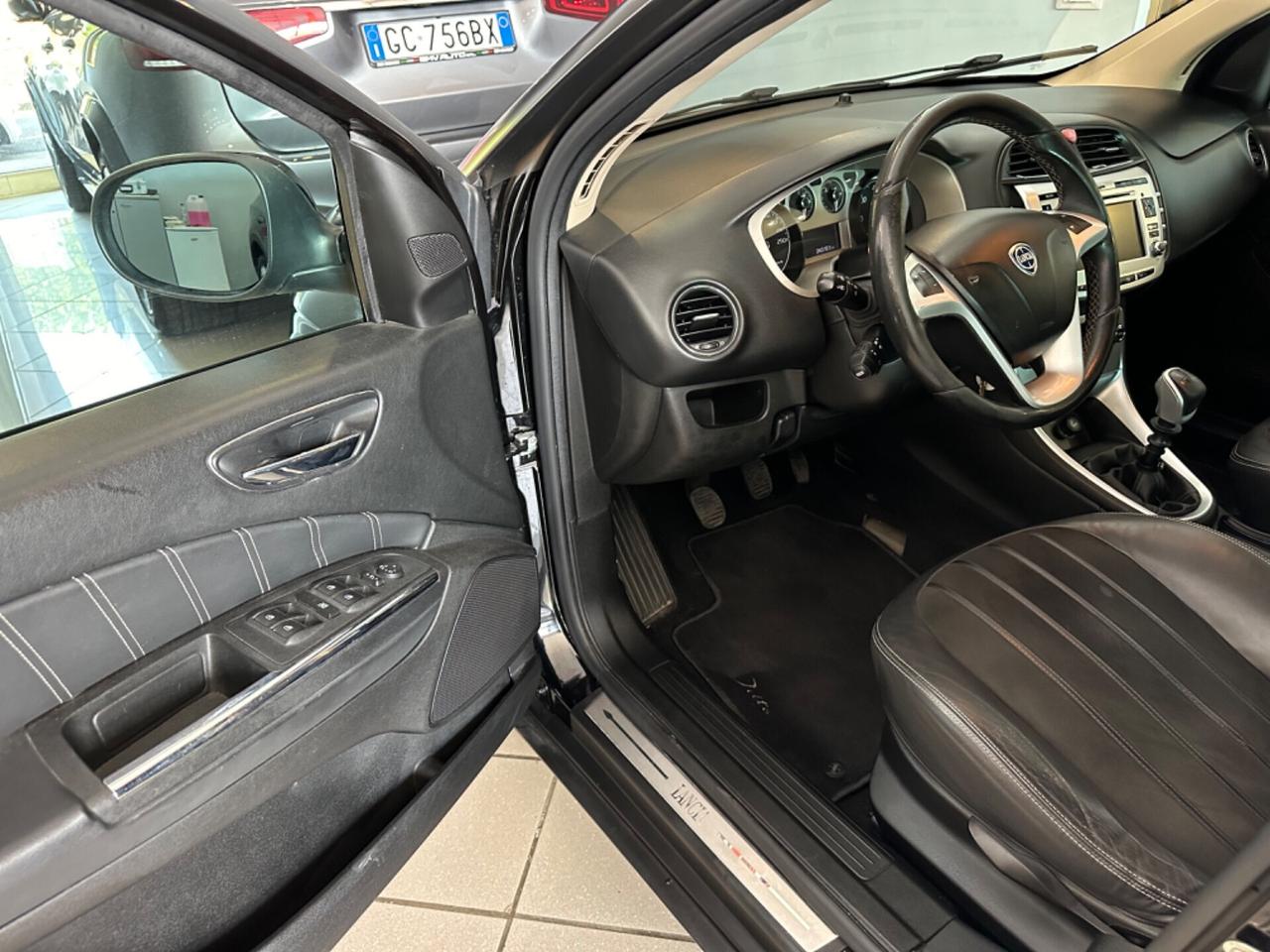 Lancia Delta 1.6 MJT DPF Platino