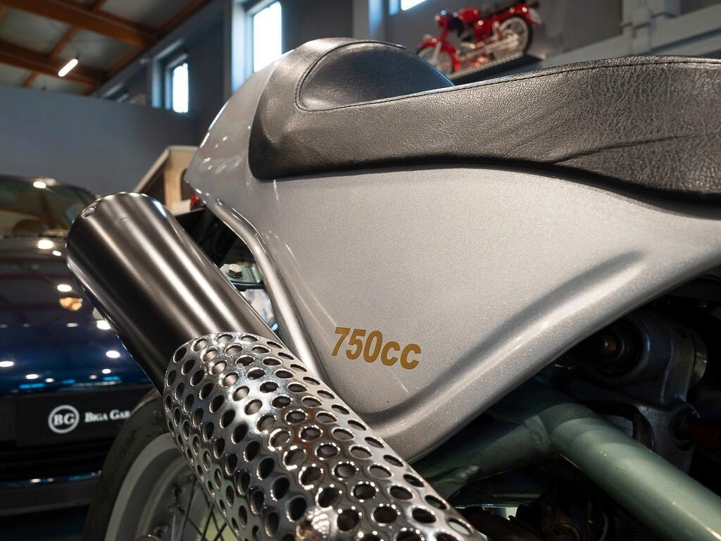Ducati 750 SS - Replica >Cirri Sport