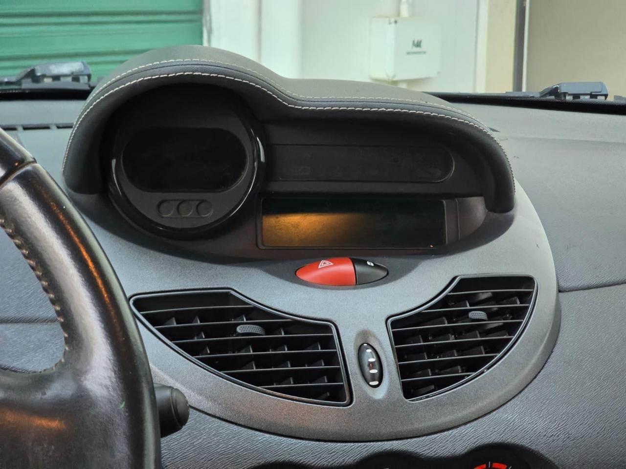 Renault Twingo 1.2 16V TCE Dynamique
