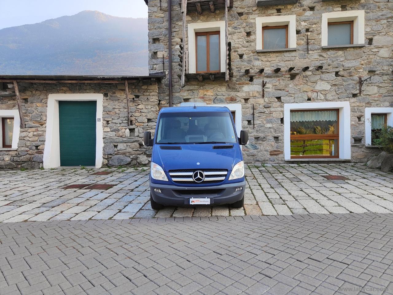 Sprinter 9 POSTI VETRI OSCURATI CLIMA SUPPLEMENTARE