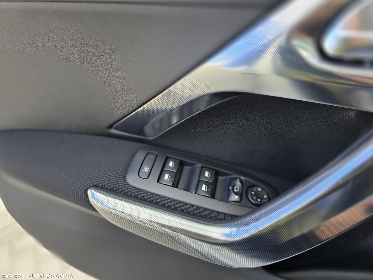 PEUGEOT 2008 ALLURE 1.6hd diesel