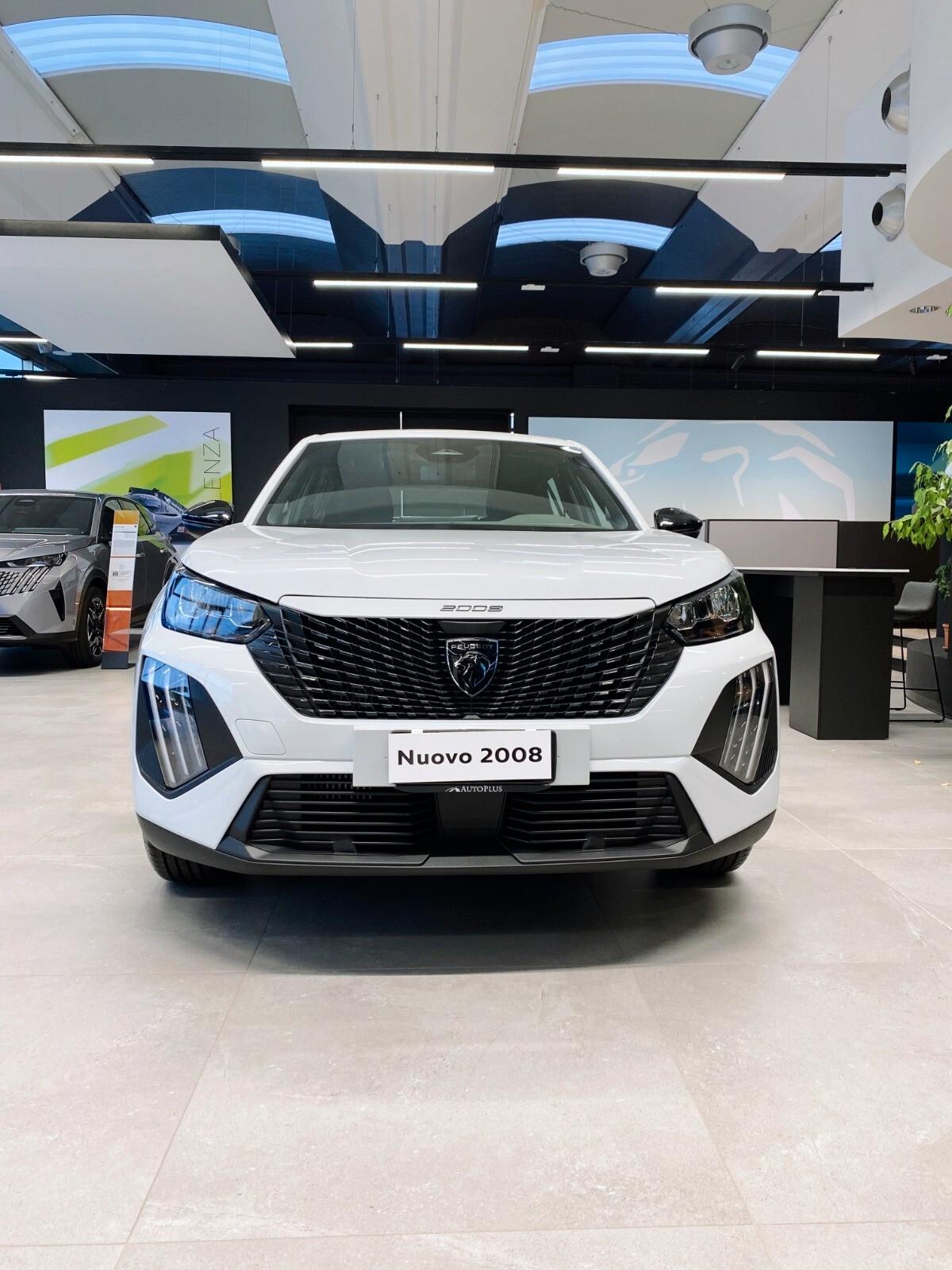 Peugeot 2008 Hybrid 145 e-DCS6 Style