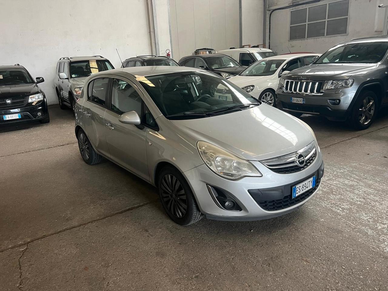 Opel Corsa 1.2 85CV 5 porte GPL-2013