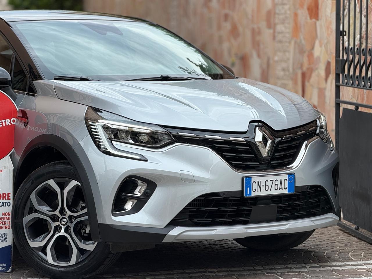 Renault Captur TCe 100 CV GPL Techno Fast Track